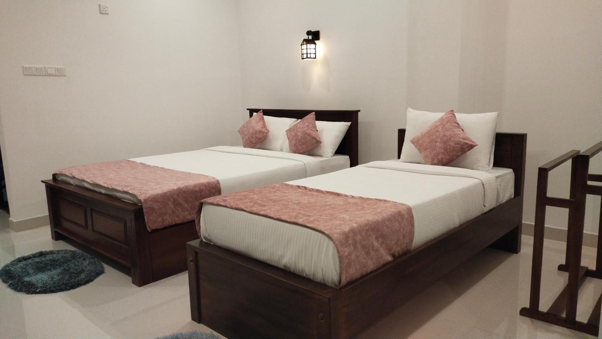 Ever Breeze Ella Hotel Номер фото