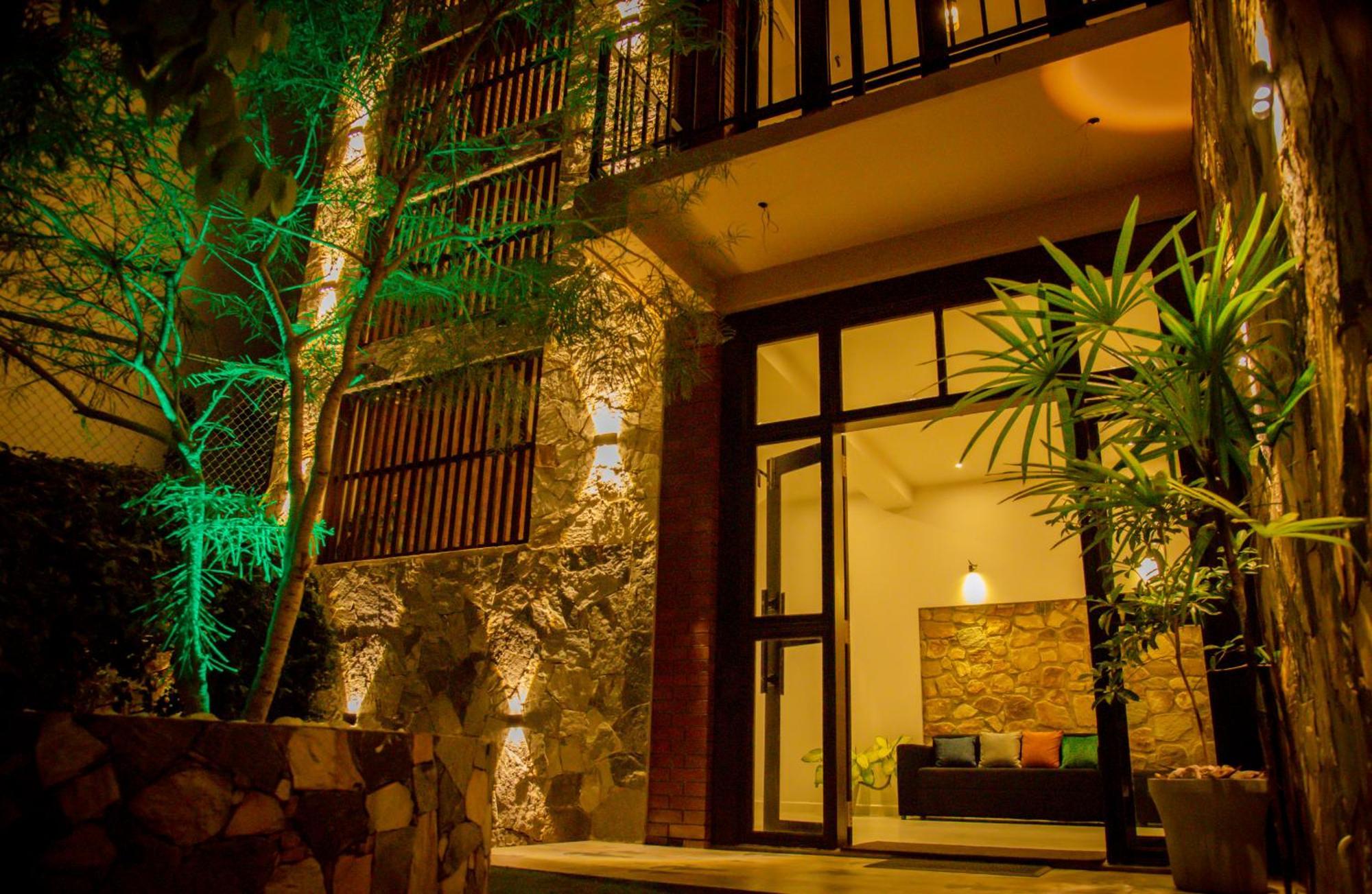 Ever Breeze Ella Hotel Экстерьер фото