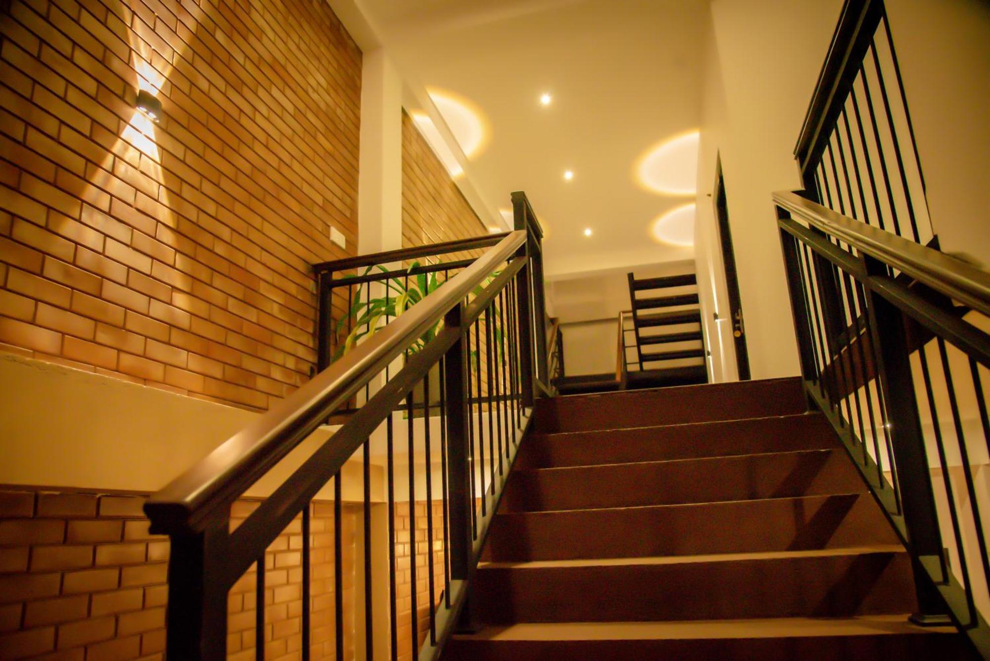 Ever Breeze Ella Hotel Экстерьер фото