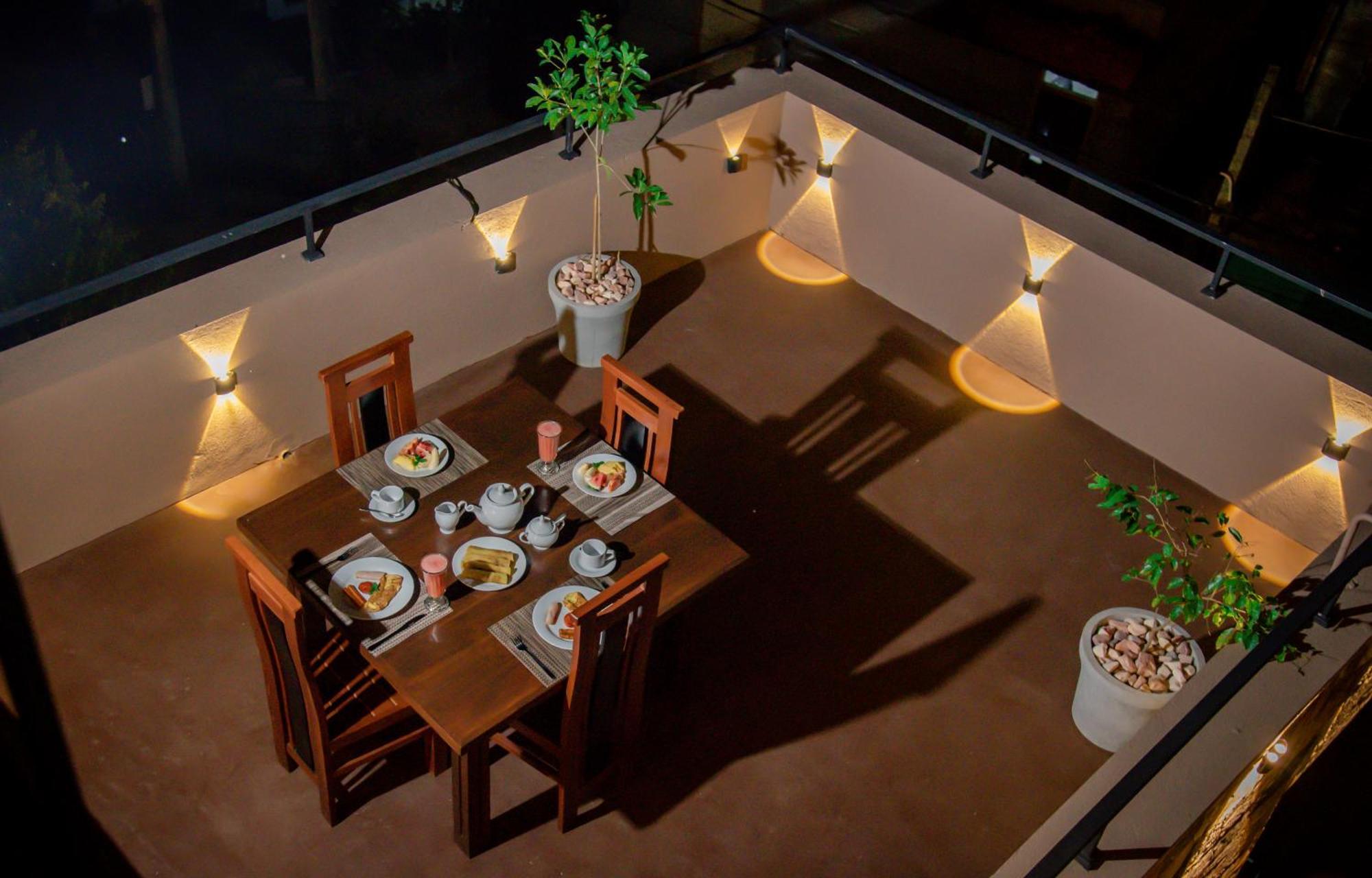 Ever Breeze Ella Hotel Экстерьер фото